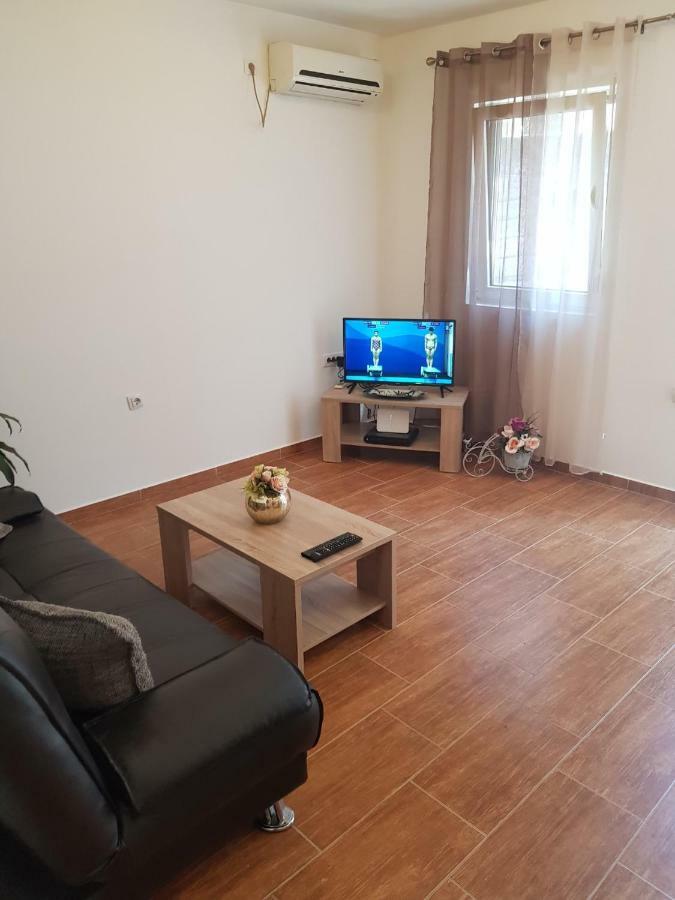 Apartment Aleksandar Котор Экстерьер фото